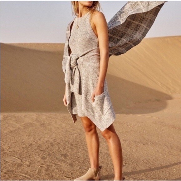 Madewell Valley Sweater Dress - Picture 2 of 5